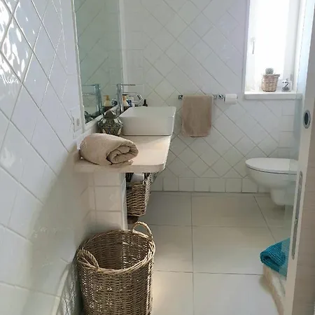 Deluxe Apartment *